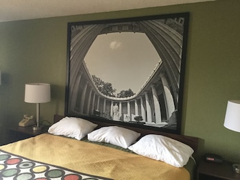 Standard Room, 1 King Bed