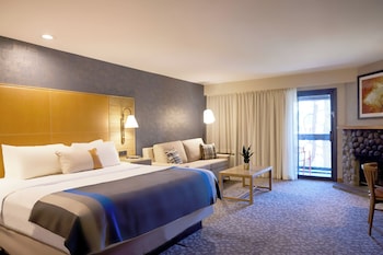 Room, 1 King Bed with Sofa bed, Fireplace, River View