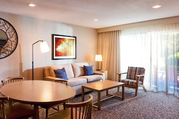 Suite, 1 Bedroom (with Sofa Bed and Fire Pit)
