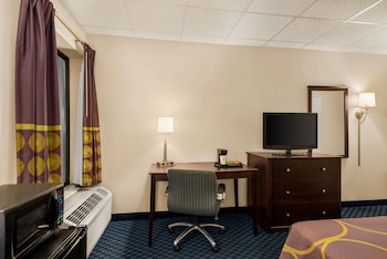 Room, 1 Double Bed, Accessible, Non Smoking (Bathtub)