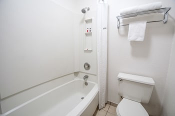 Suite, Multiple Beds, Non Smoking