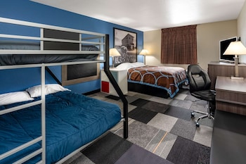 Family Suite, Multiple Beds, Non Smoking