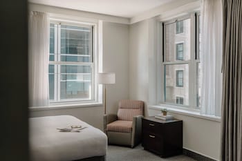 Superior Room, 1 Queen Bed, Kitchenette
