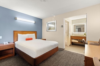 Standard Room, 1 Queen Bed