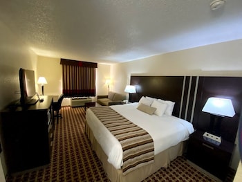Standard Room, 1 King Bed