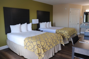 Room, 2 Double Beds, Non Smoking (First Floor)