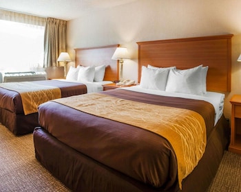 Standard Room, 2 Queen Beds, Non Smoking