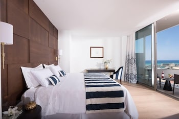 Grand Suite Harbor View