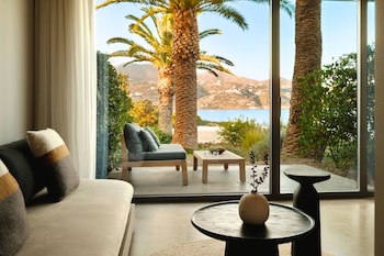 Zen Sea View Suite with Private Garden