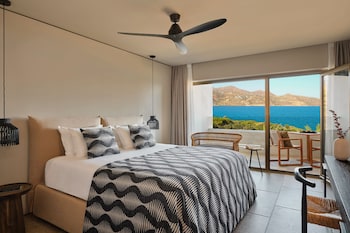 Zen Sea View Room