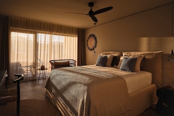 Sunset Sea View Room