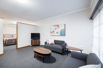 One Bedroom Suite