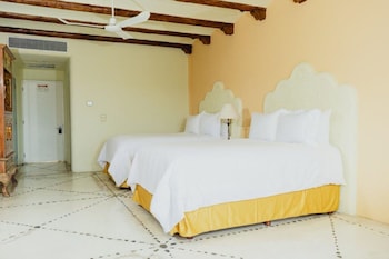 Master Suite Dos Camas
