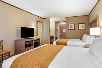 Standard Room, 2 Queen Beds, Non Smoking