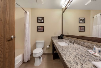Suite, 2 Queen Beds, Non Smoking