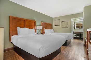 Suite, Multiple Beds, Non Smoking