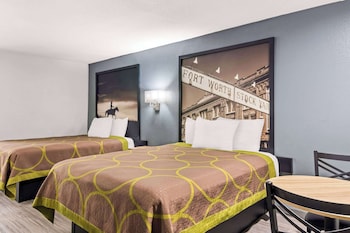 Standard Room, 2 Queen Beds, Refrigerator