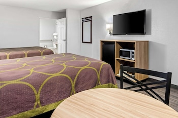 Standard Room, 2 Queen Beds, Accessible, Non Smoking (Mobility/Hearing, Tub w/ Grab Bars)