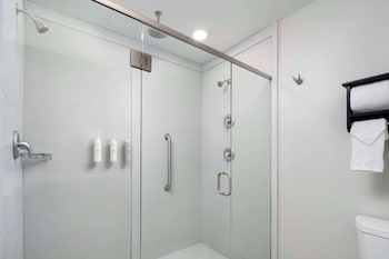 One King Bed with Shower