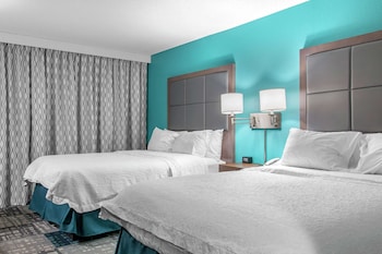 Two queen beds non smoking