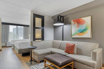 Double Room, Multiple Beds (High Floor)