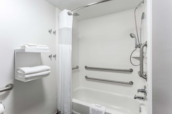 One King Bed, Non-Smoking, Accessible