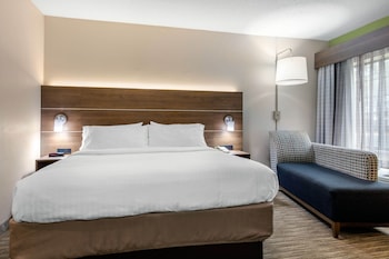 Standard Room, 1 King Bed (Leisure)