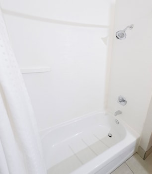 Standard Room, 1 King Bed (Leisure)