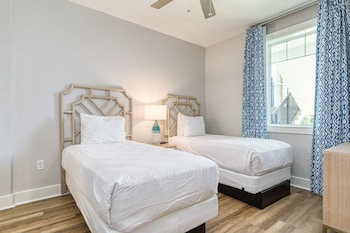 Osprey Pointe 3 Bedroom Nature View