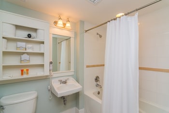 Village of Baytowne Wharf Studio