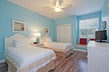 Lakeside Three Bedroom