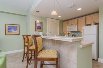 Grand Complex One Bedroom