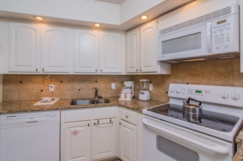 Beachside Towers One Bedroom Gulf View