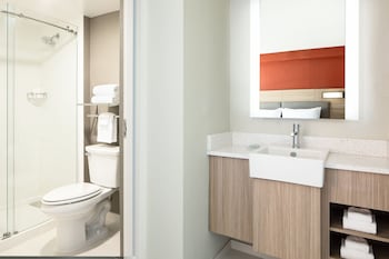Suite, Multiple Beds, Hearing Accessible