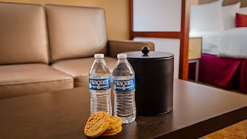 Suite, 2 Double Beds, Non Smoking, Refrigerator & Microwave