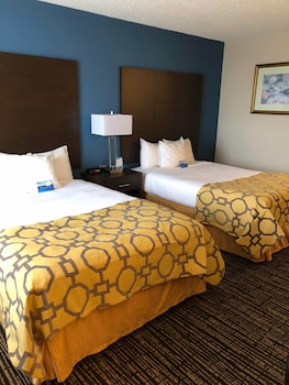 Family Room, Multiple Beds, Non Smoking