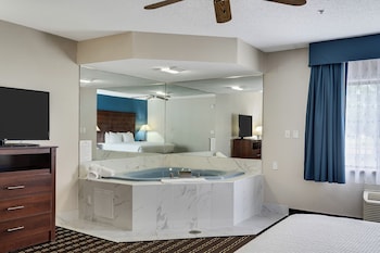 Studio Suite, 1 King Bed, Non Smoking