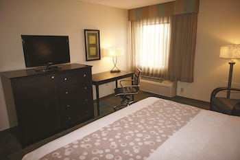 Room, 1 King Bed, Non Smoking (Various Views)