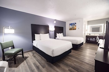 Deluxe Room, 2 Double Beds, Non Smoking