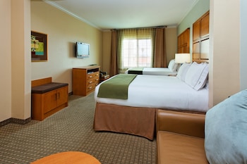Standard Room, 2 Queen Beds, Roll-in Shower (Accessible, Mobility)
