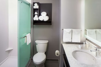 Suite, Multiple Beds, Non Smoking