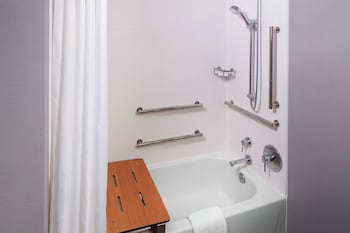 Suite, 2 Double Beds, Accessible, Bathtub