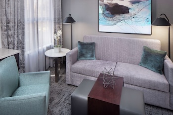 Suite, 1 King Bed