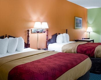 Standard Room, 2 Double Beds, Non Smoking