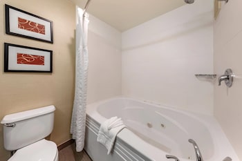 Suite, 1 King Bed, Non Smoking