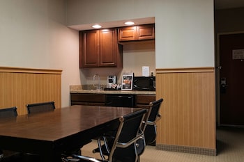 Suite, 1 King Bed with Sofa bed, 2 Bathrooms (Wet Bar)