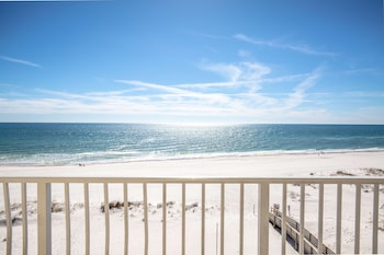 Room, 2 Queen Beds (Beachfront)