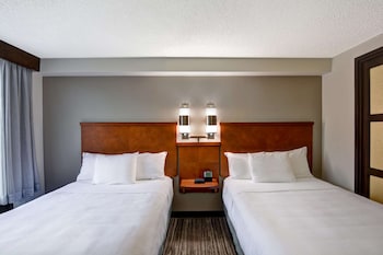 Room, Multiple Beds, Accessible Bathtub