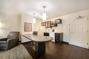 Suite, 2 Queen Beds (One Bedroom)