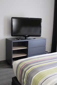 Room, 1 King Bed, Accessible, Non Smoking